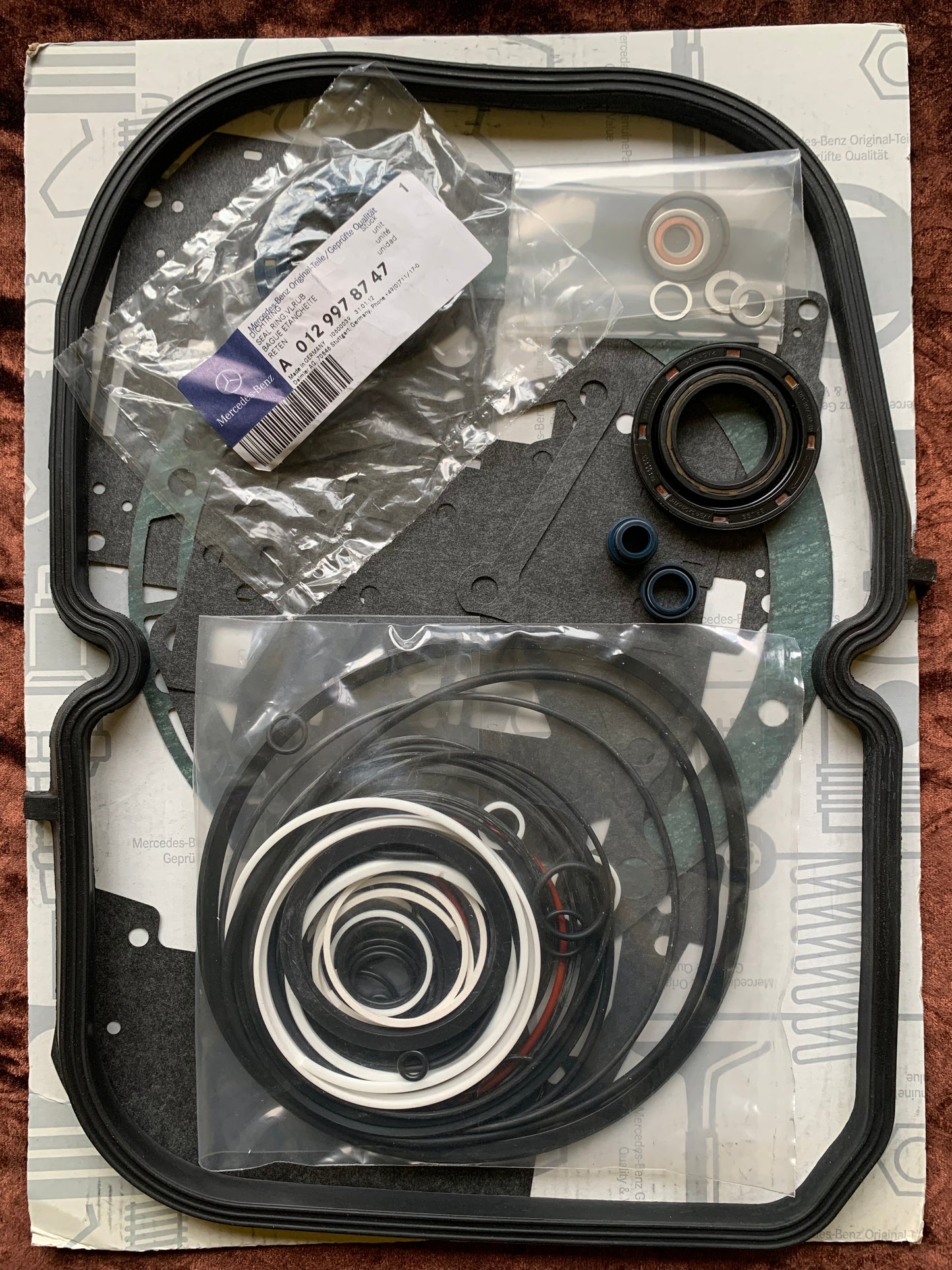 Mercedes-Benz Transmission Gasket Set - 1262706100 - A1262706100 - Genuine Mercedes - new - Discontinued Product