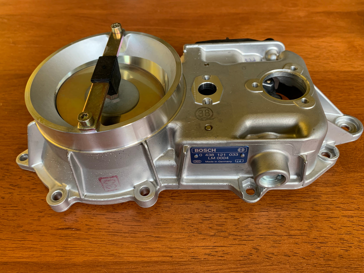 Bosch Air Flow Meter- Mercedes M103 - 0438121033 - A0000742014 - new