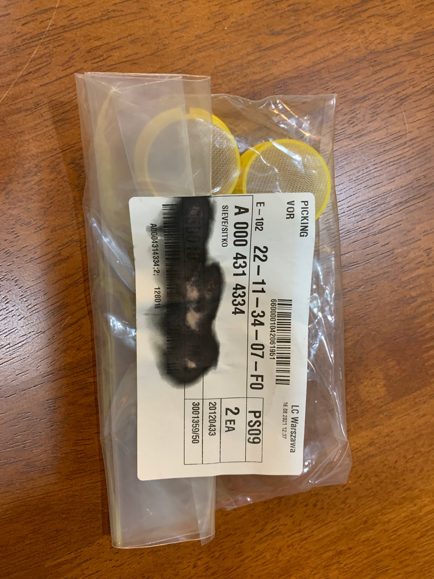 Mercedes-Benz Brake Master Cylinder Reservoir Strainer - A0004314334