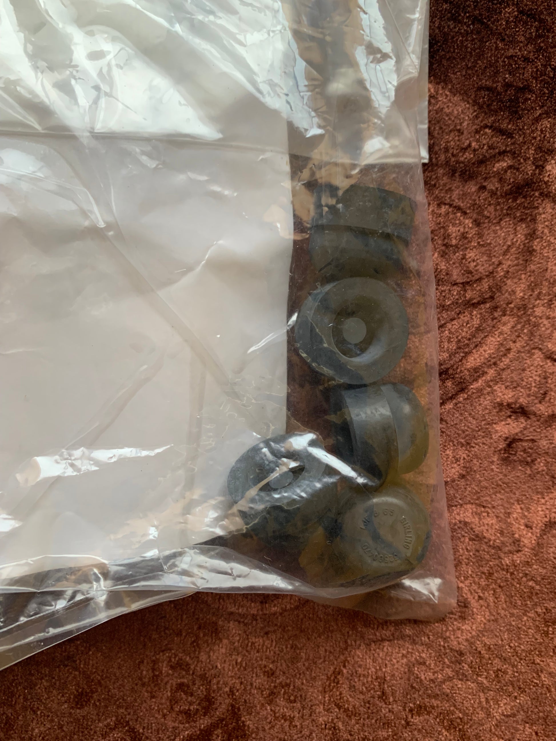 Mercedes-Benz Brake Fluid Reservoir Cap For Sensor Floats - 0014312687 - Genuine Mercedes A0014312687