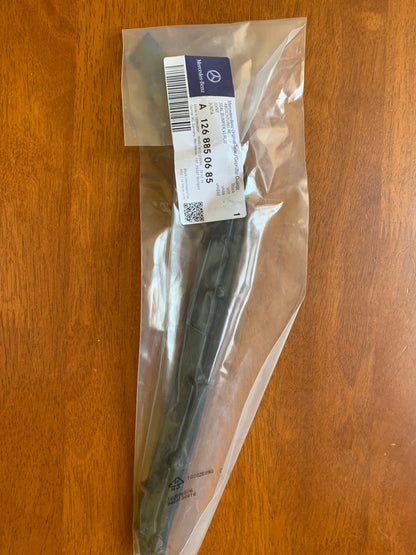 Genuine Mercedes Benz - 1268850585 - SEAL BUMPER - left - discontinued.